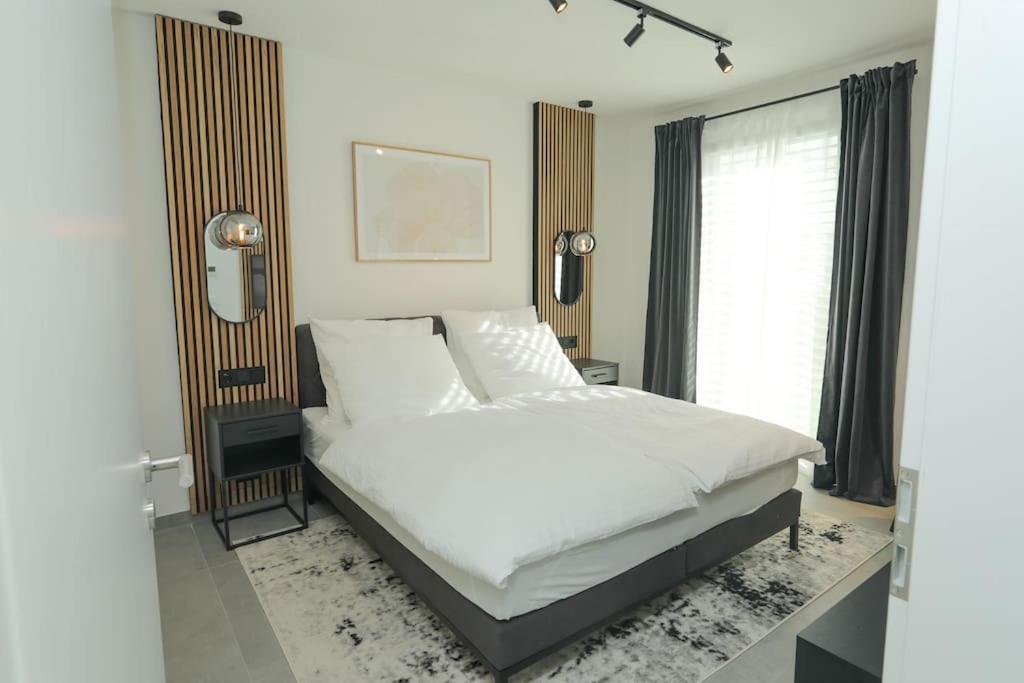 Апартаменты Timetidy III Хоххайм-ам-Майн Экстерьер фото